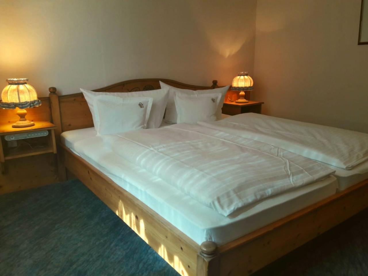 Hotel Zur Krone Bad Brückenau Buitenkant foto