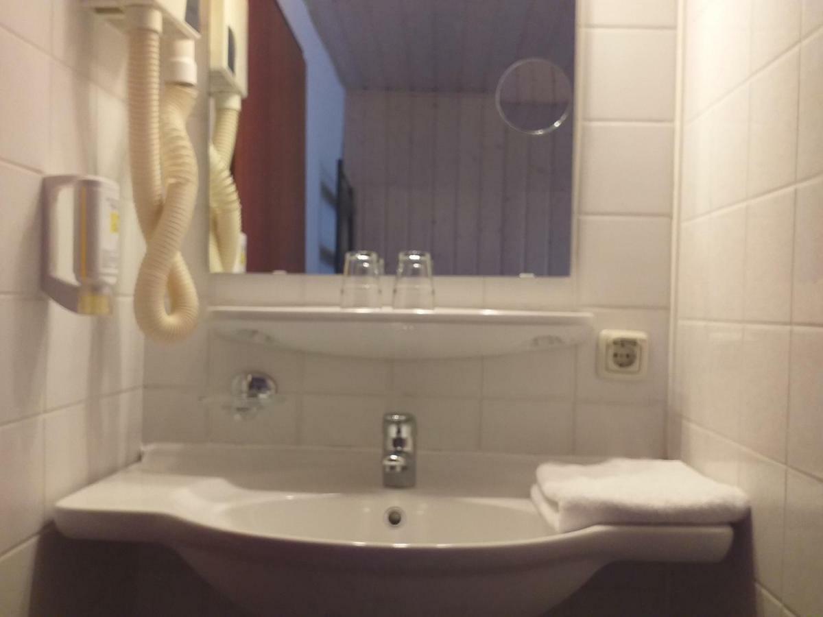 Hotel Zur Krone Bad Brückenau Buitenkant foto